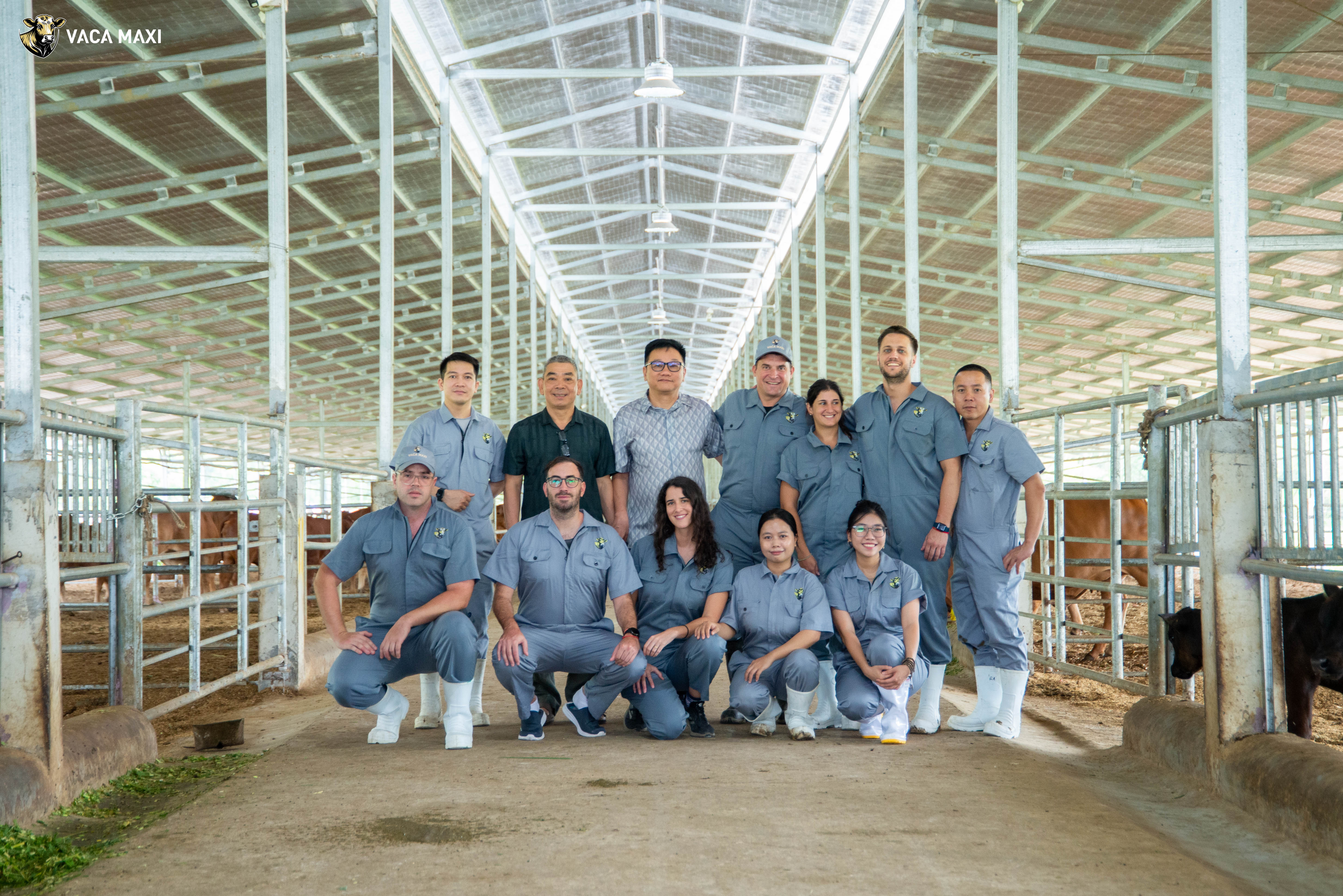 ĐỘI NGŨ CHUYÊN GIA CỦA VACAMAXI 1